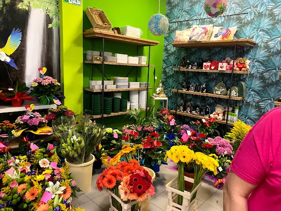Floristería Flower Shop Mundo Floral - Santa Ursula