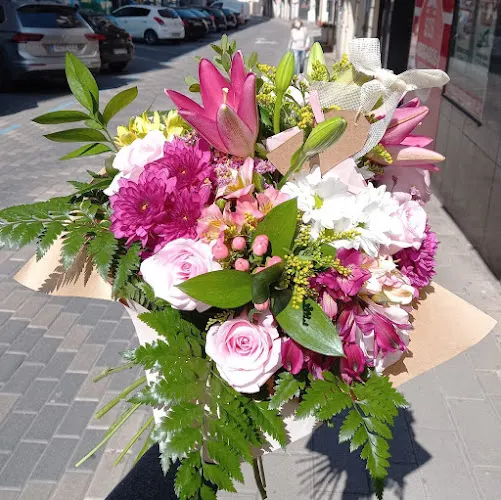 Floristería Flores y floreros - Zamora